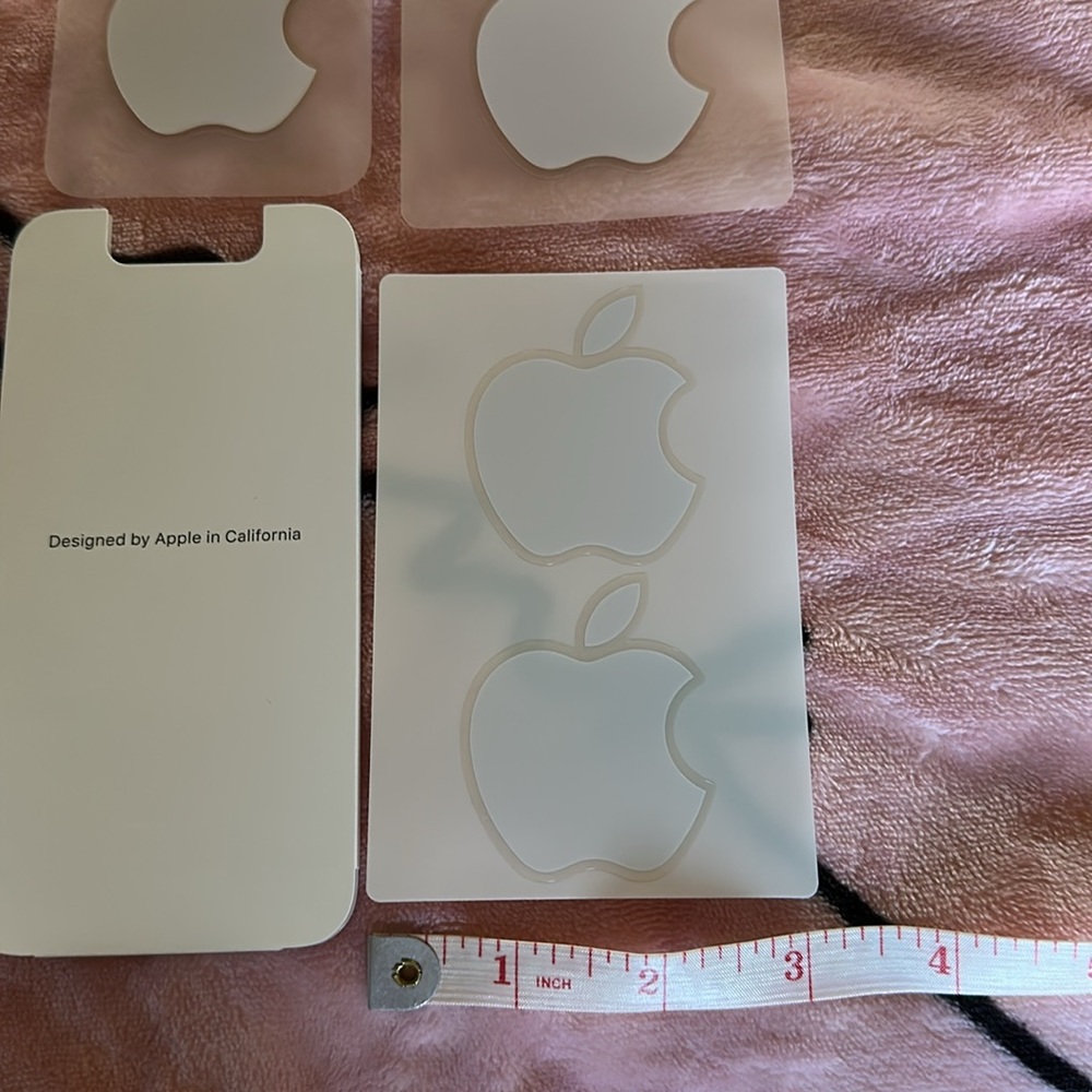Apple Logo Decals - Picture 6 of 8